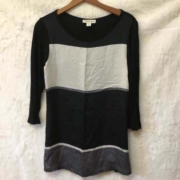 Coldwater Creek Black and Gray Block Long-SleeveTunic - Picture 2 of 15